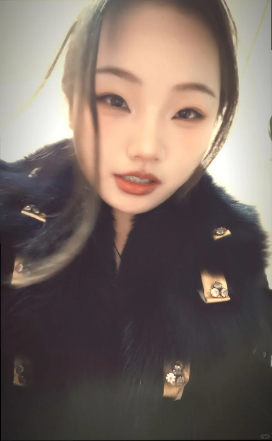 假装自己是心机坏女人。