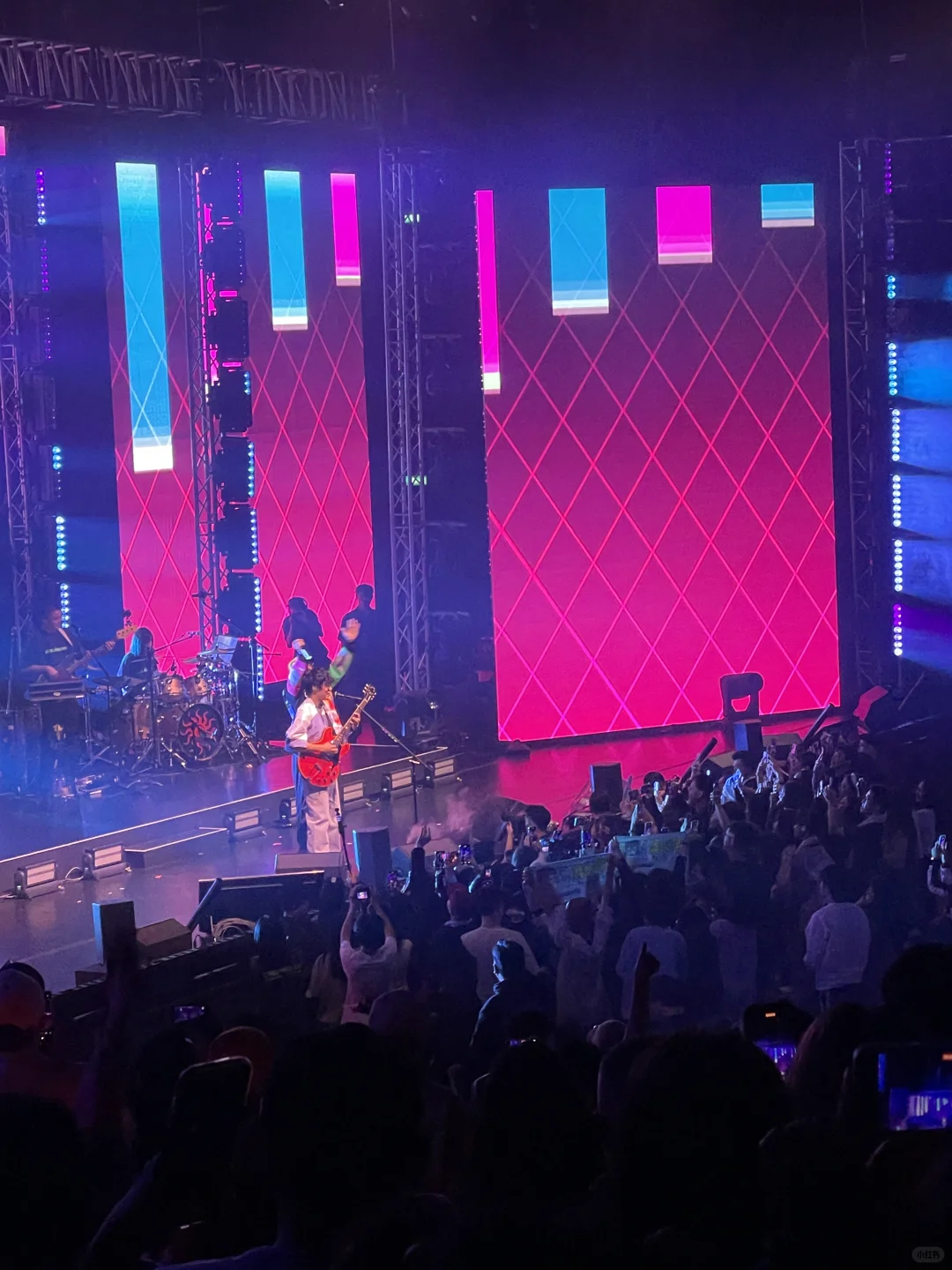 仲 欲 过 度 的 碎 片