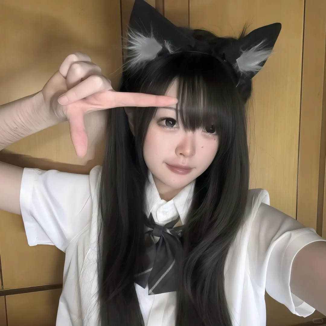 舌头上面三颗钉子惹