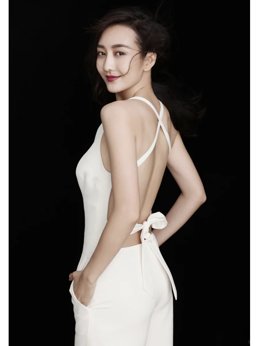 尤物王鸥，美丽迷人，风情万种。