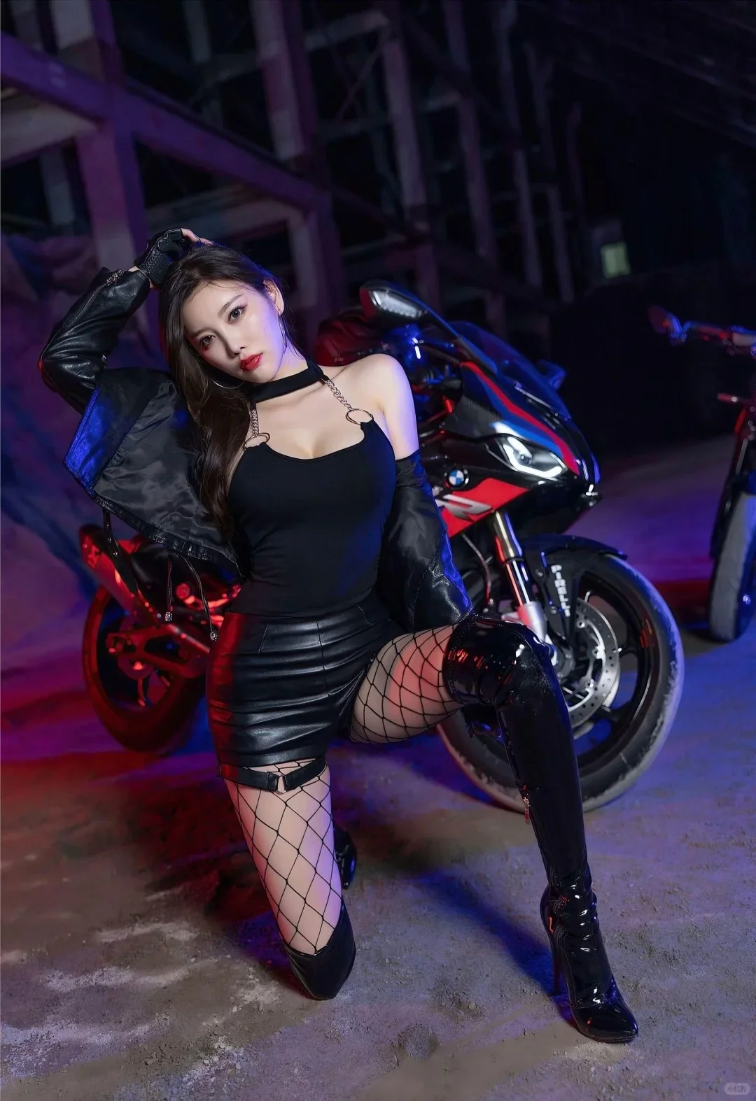 杨晨晨🫧渔网美腿[尤物]