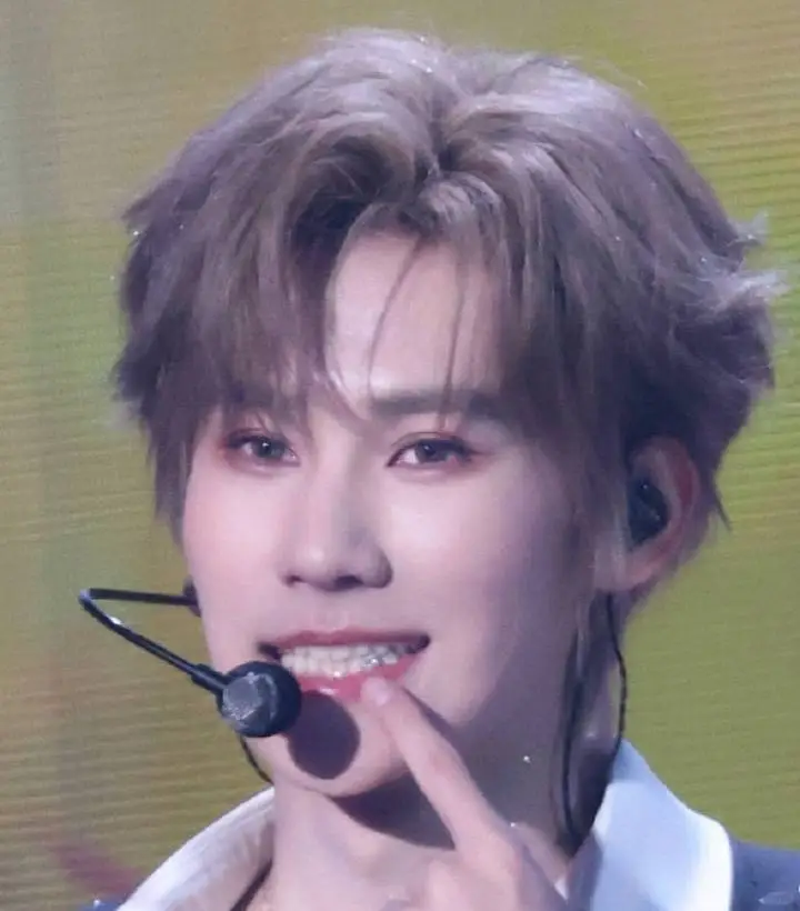 张真源的牙钻去哪了！