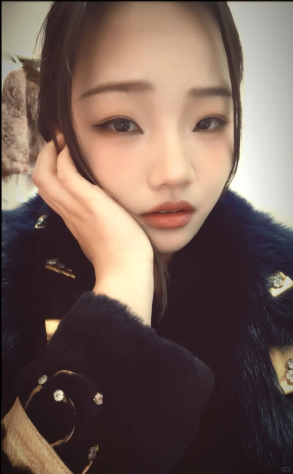 假装自己是心机坏女人。