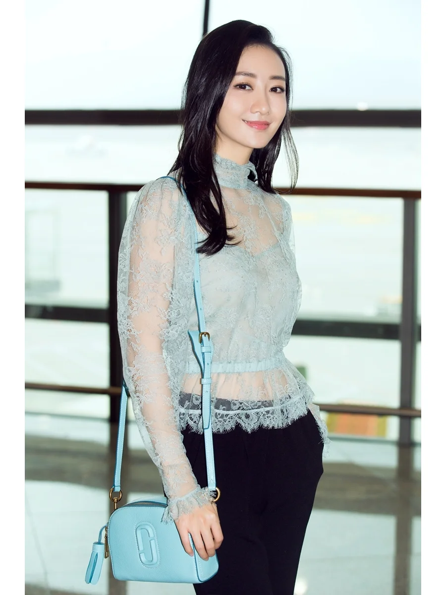 尤物王鸥，美丽迷人，风情万种。