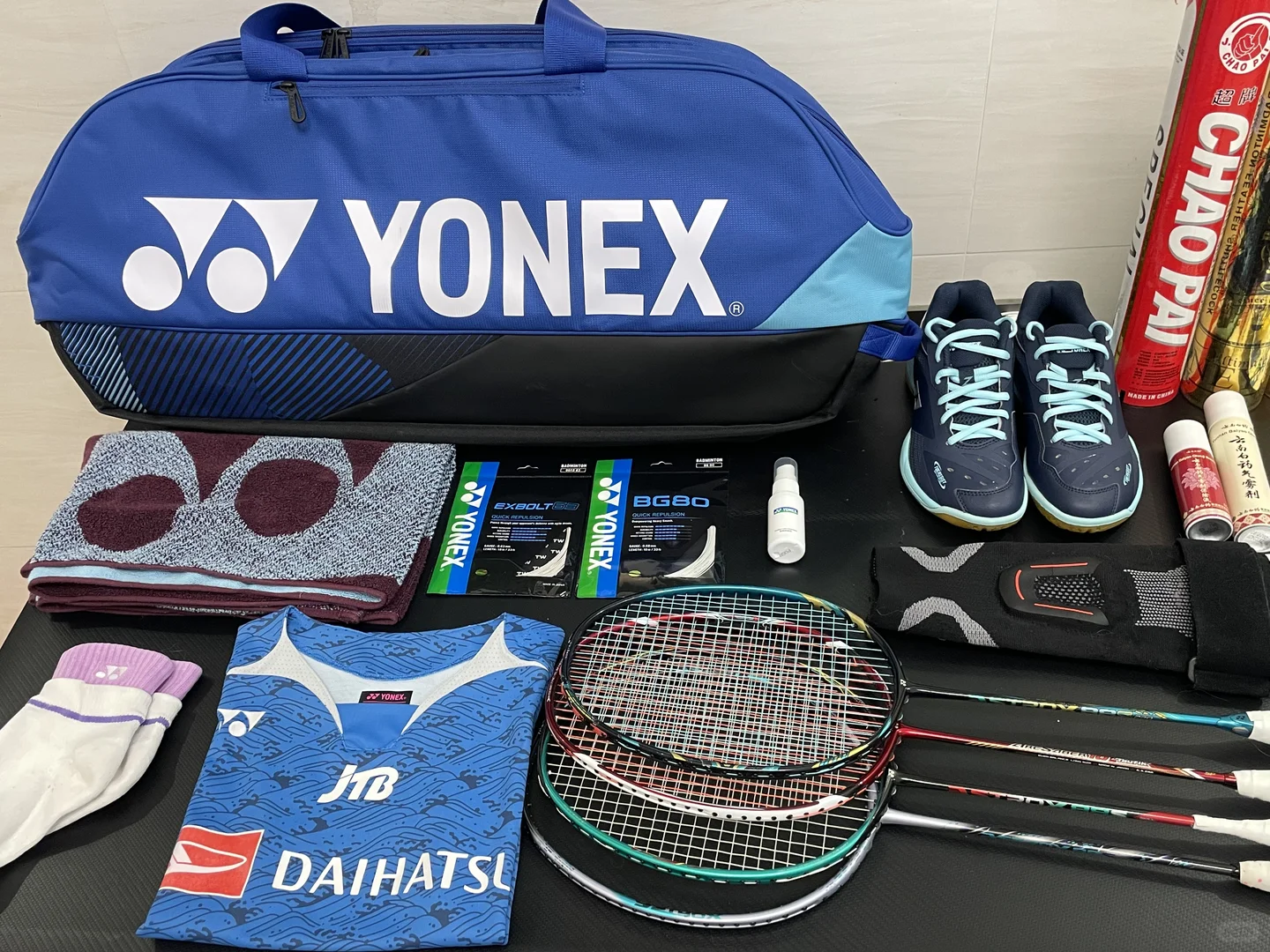 白丝黑丝不如尤尼克丝！！！