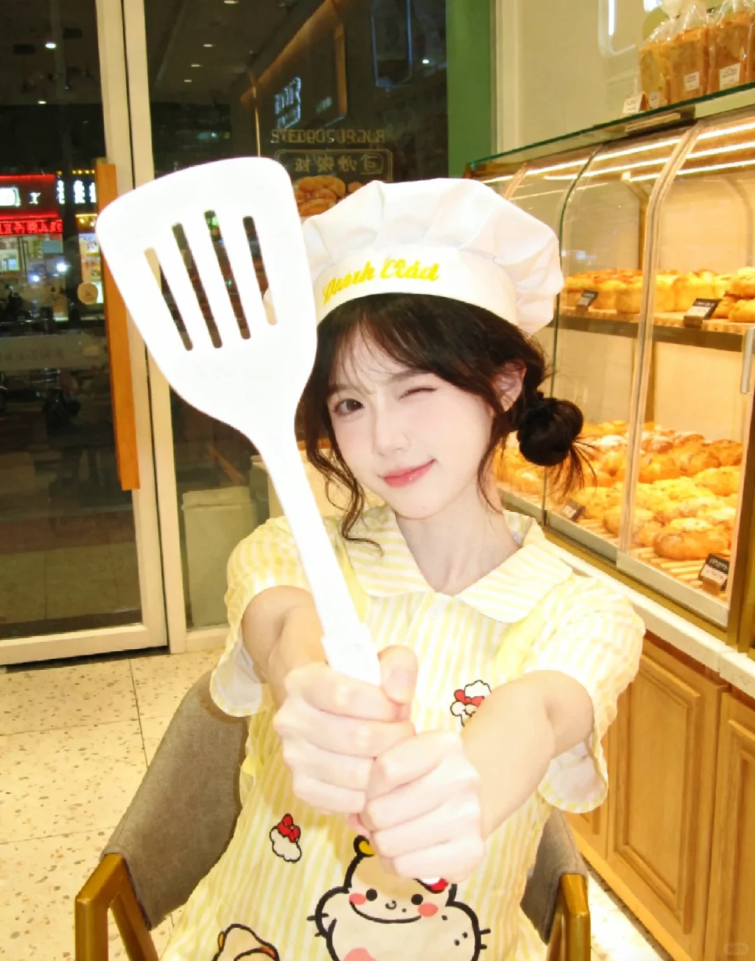 误入甜甜面包店里做甜妹啦🍪