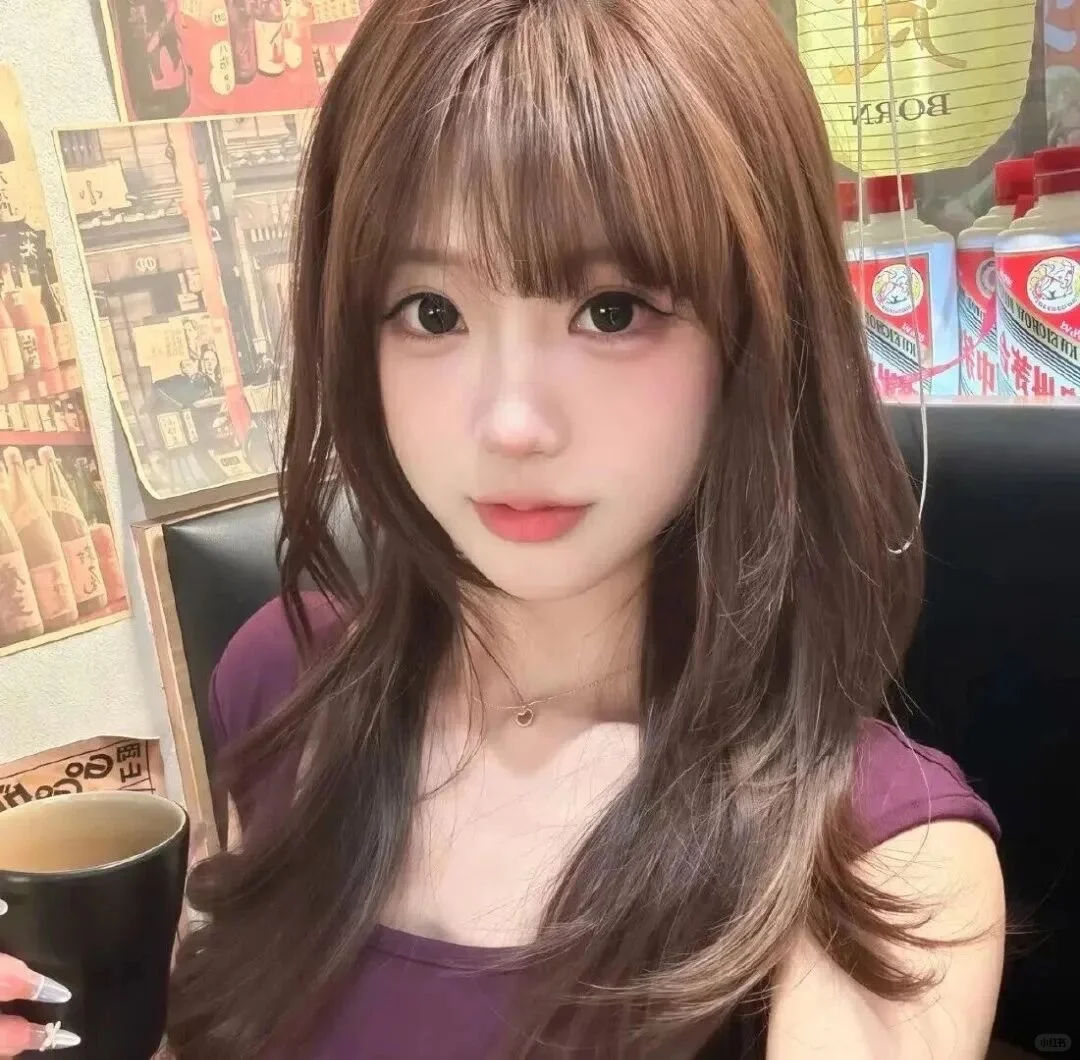 𝙒𝙚𝘾𝙝𝙖𝙩女生头像🥨