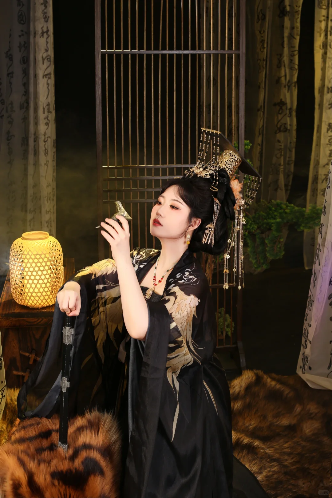 女帝汉服古装写真