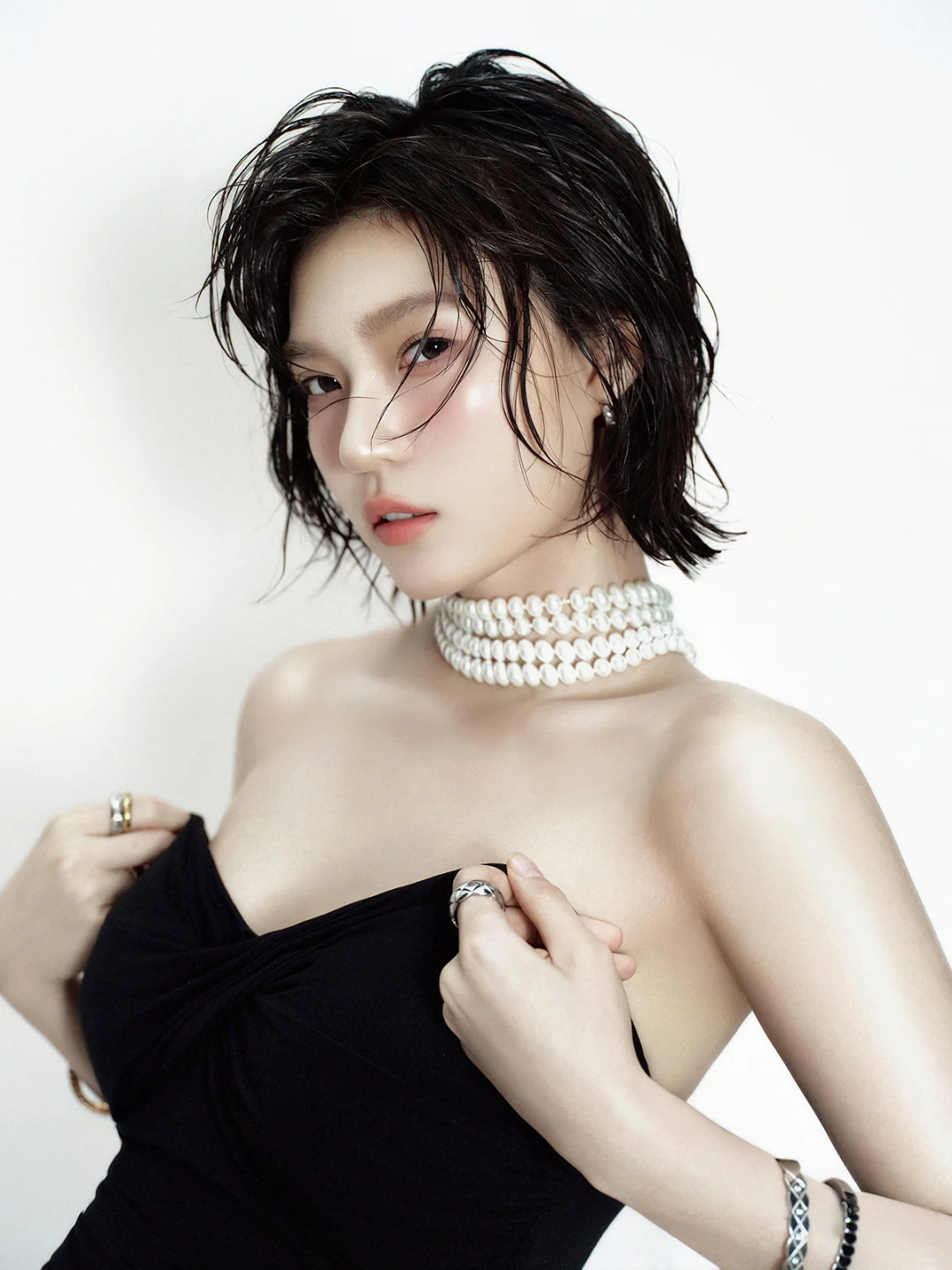 “性感是女人最好的医美🖤”|御姐写真