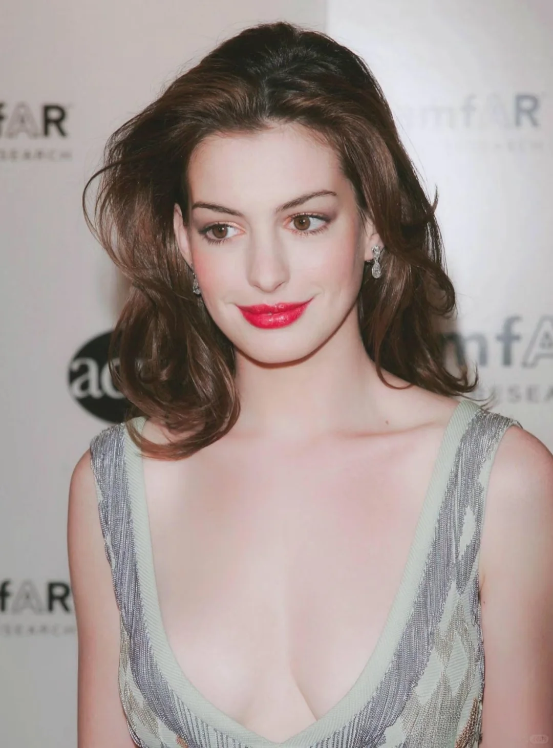 安妮海瑟薇的盛世容颜，完美女神