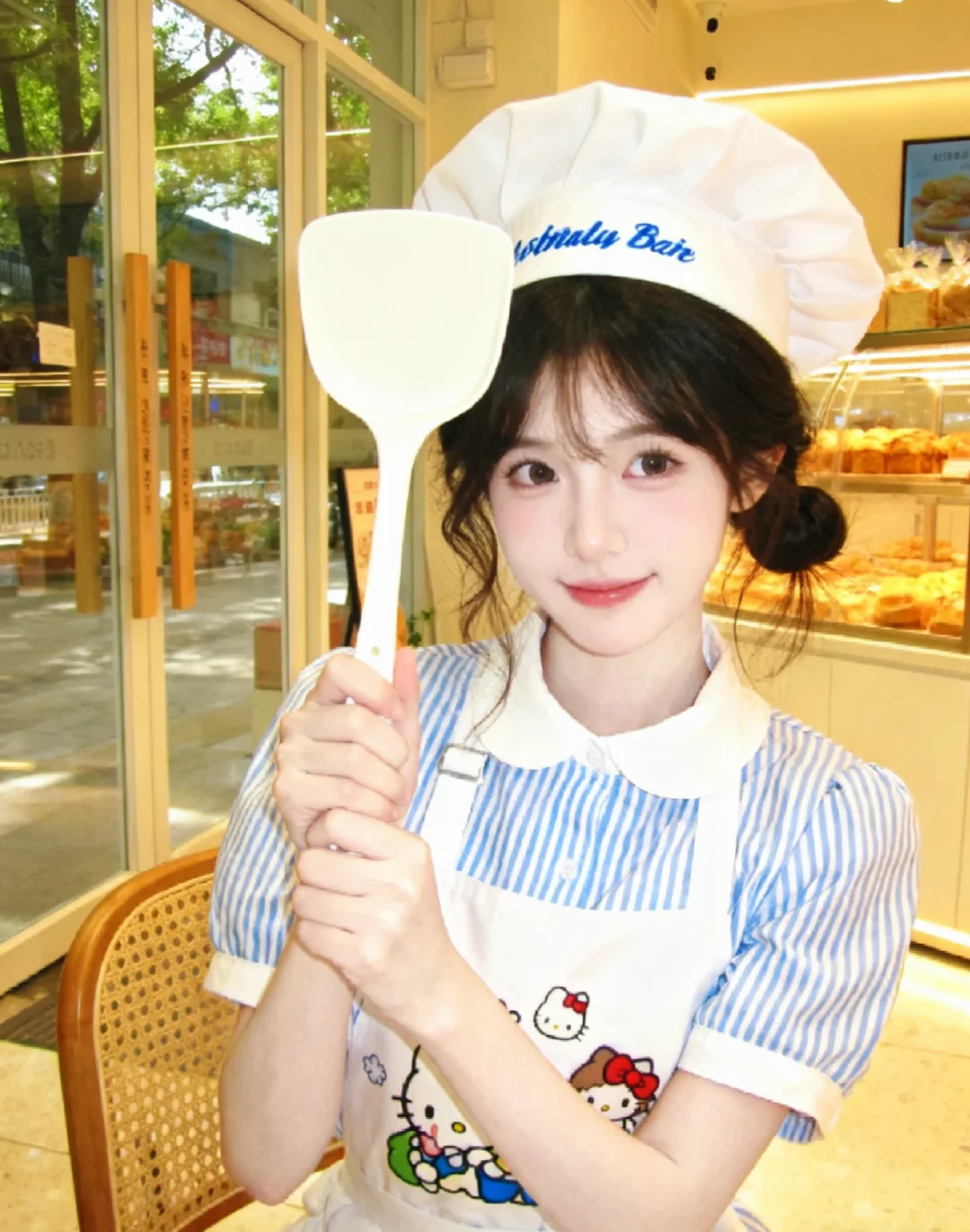 误入甜甜面包店里做甜妹啦🍪