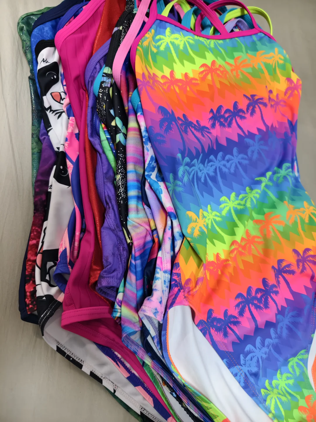 竞速泳衣盘点：四个月，我从3XL游到M