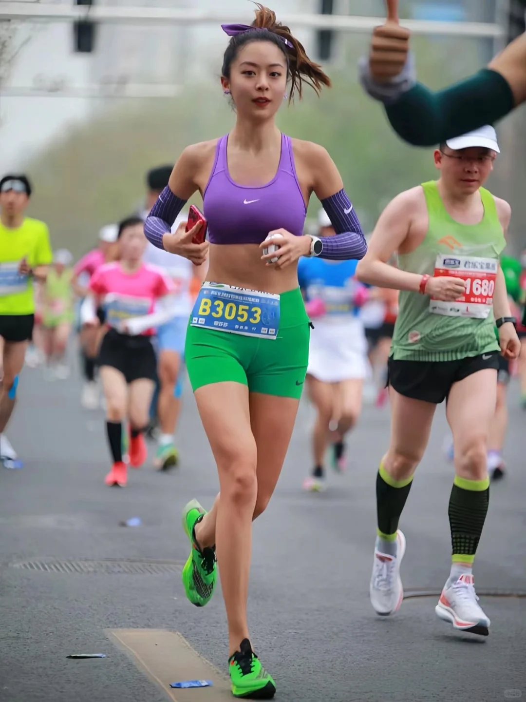 爱跑马拉松的女人真的好看，不信，自己看！