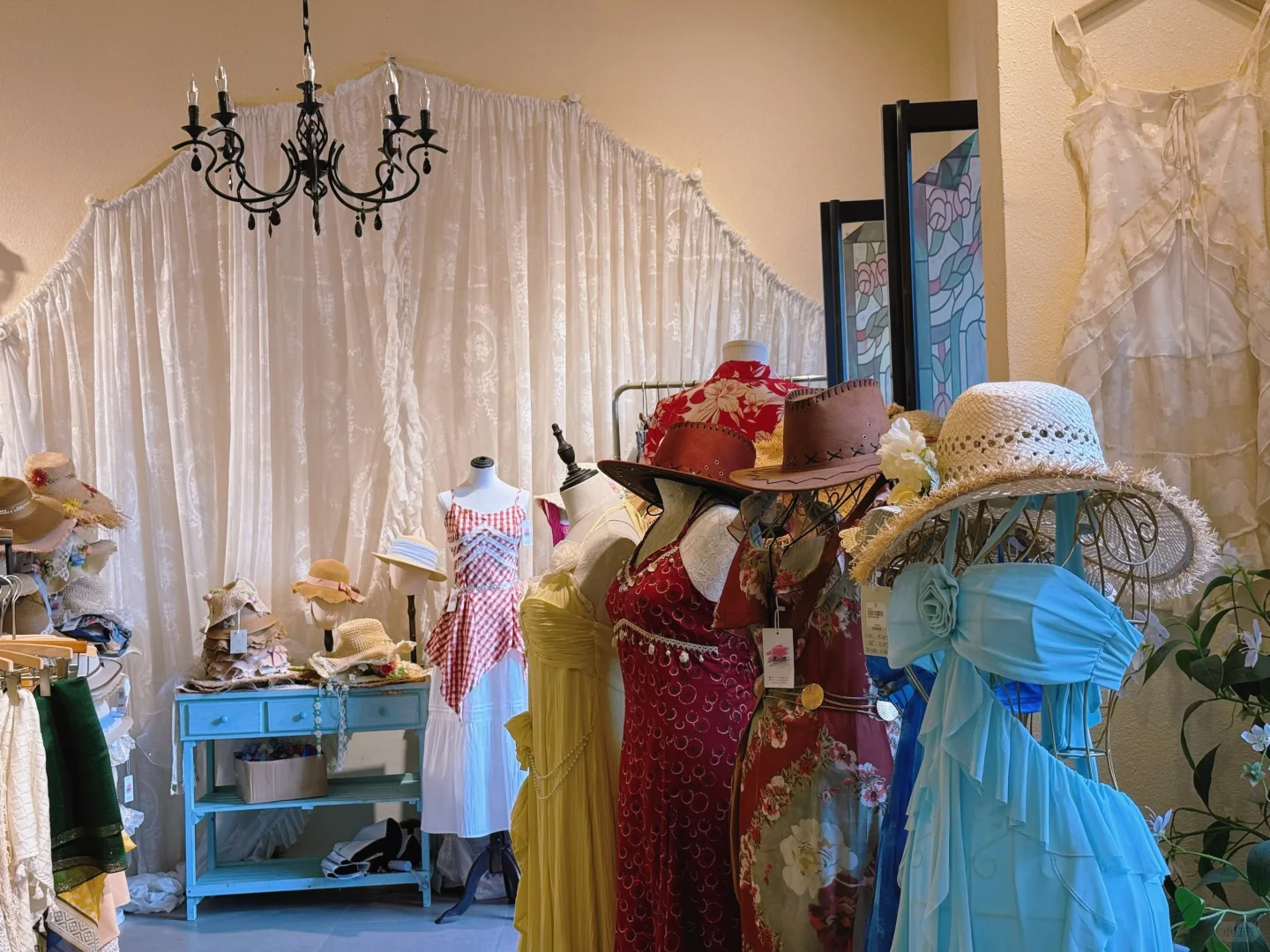 有被这里辣么多的泳衣惊艳到！