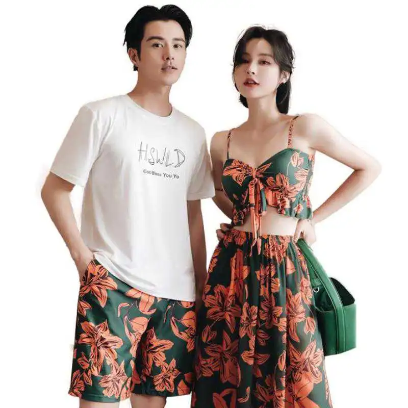 ⚡️♀⚡️穿情侣泳衣出街被夸爆！