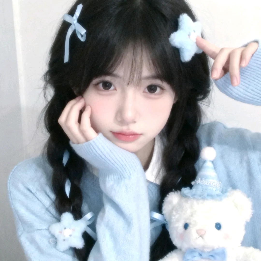 𝗪𝗲𝗖𝗵𝗮𝘁｜甜妹头像