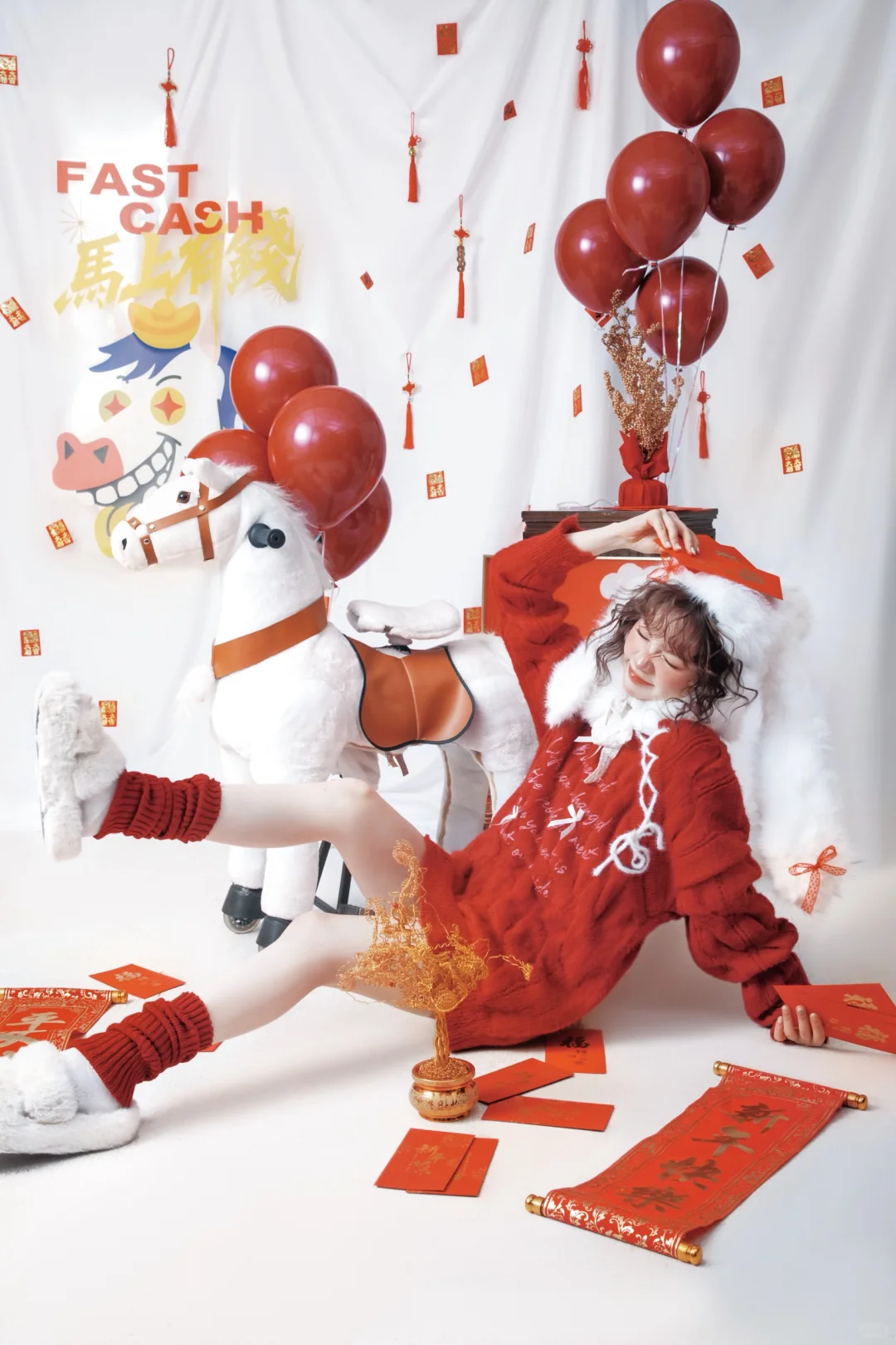 敲可爱!专属于甜妹的小马新年写真🎠