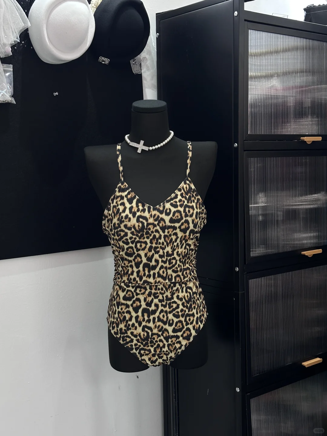 海口比基尼泳衣现货在店！