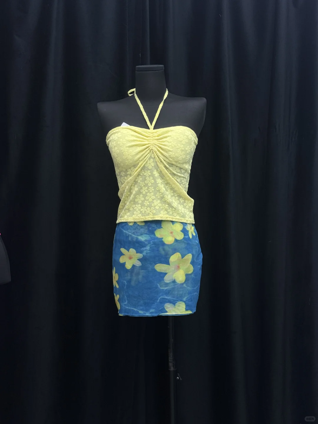 海口比基尼泳衣现货在店！