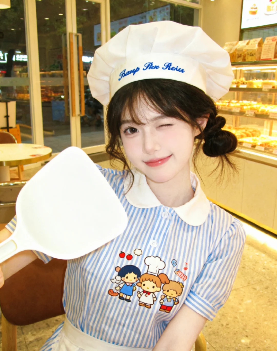 误入甜甜面包店里做甜妹啦🍪