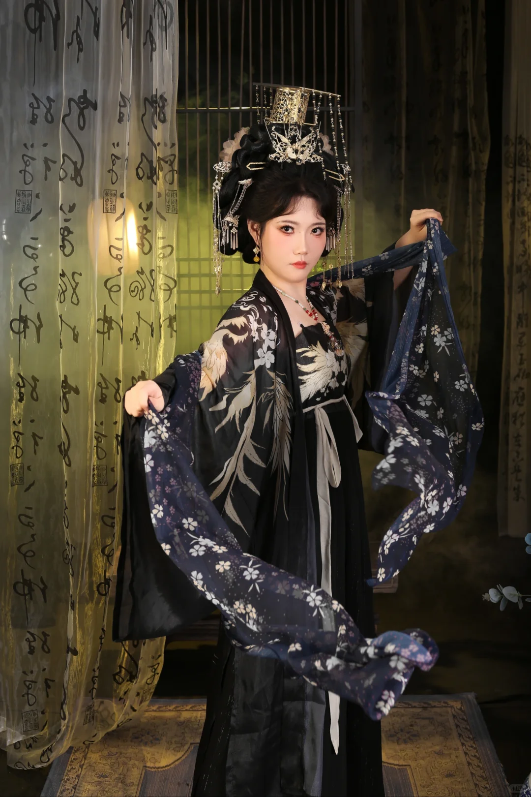 女帝汉服古装写真