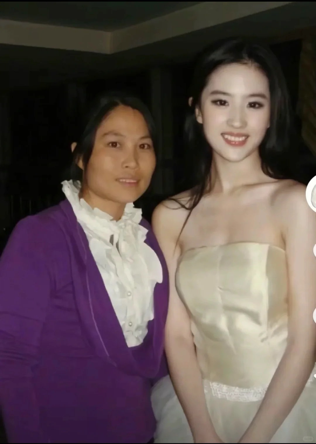 茜茜美图➕10086