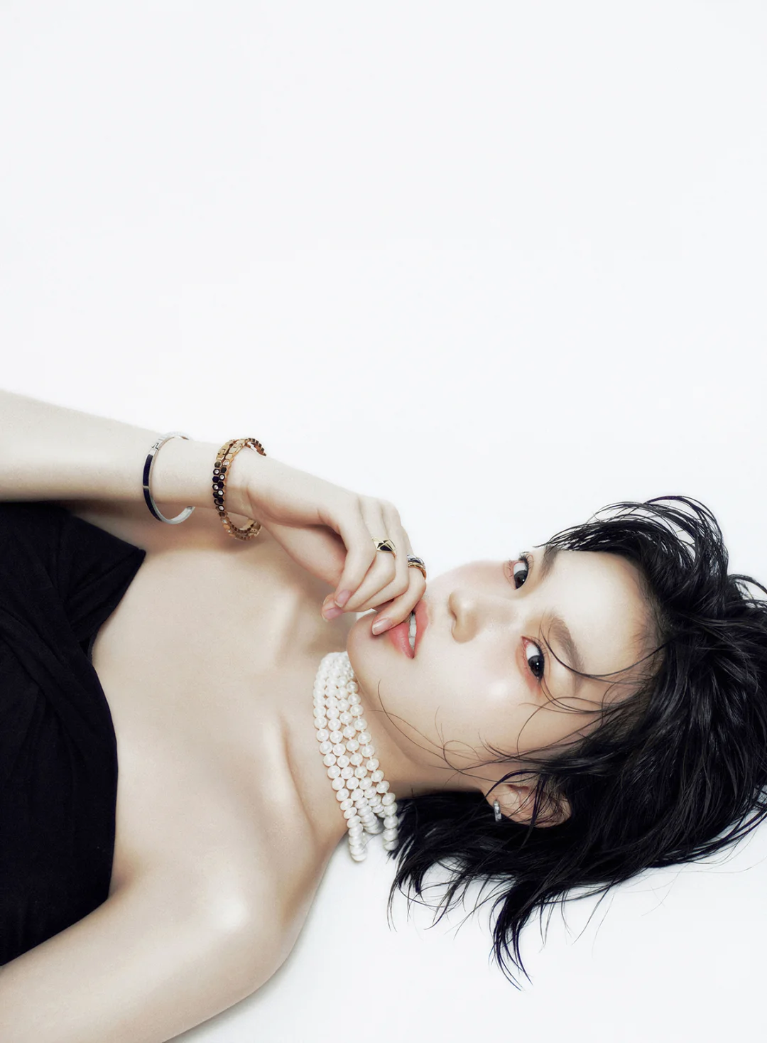 “性感是女人最好的医美🖤”|御姐写真