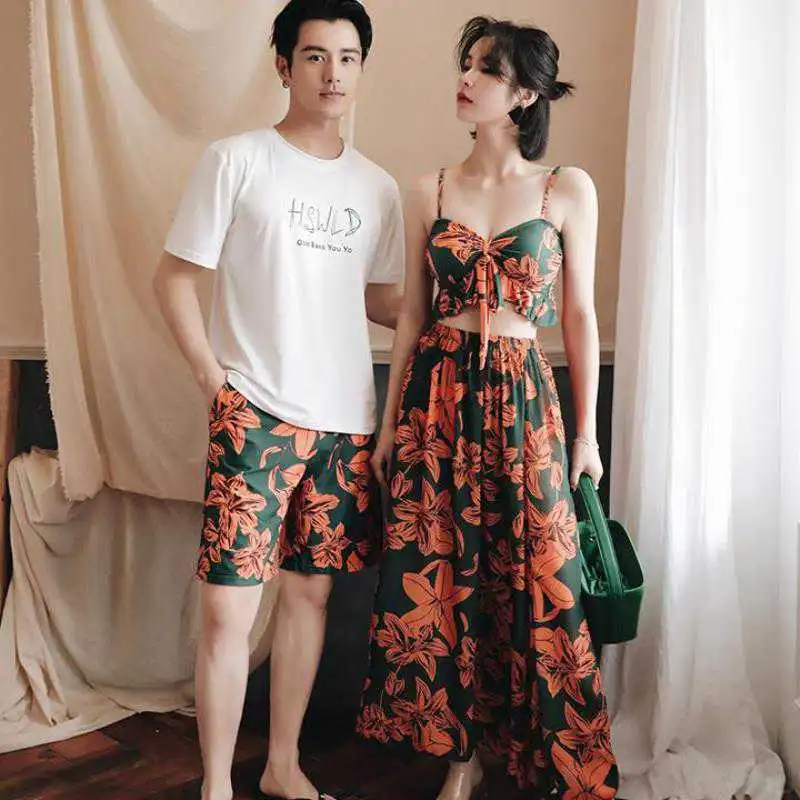 ⚡️♀⚡️穿情侣泳衣出街被夸爆！