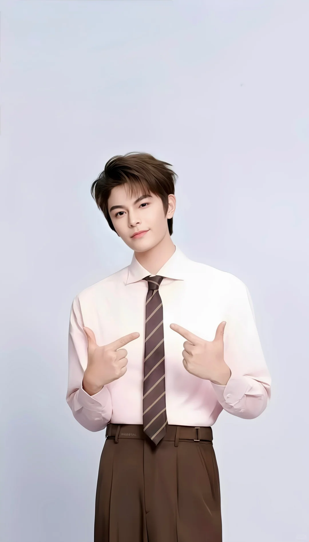 丁禹兮手机壁纸，孩子啊很想你怎么办？