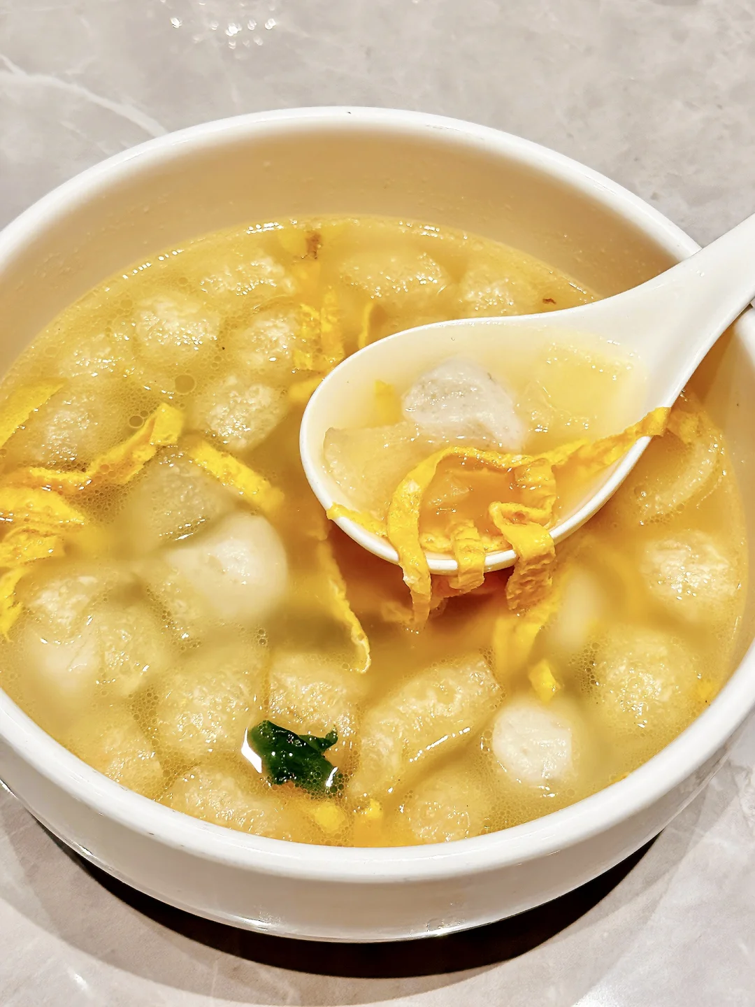 有没有人解释一下苏州这种现象。。。