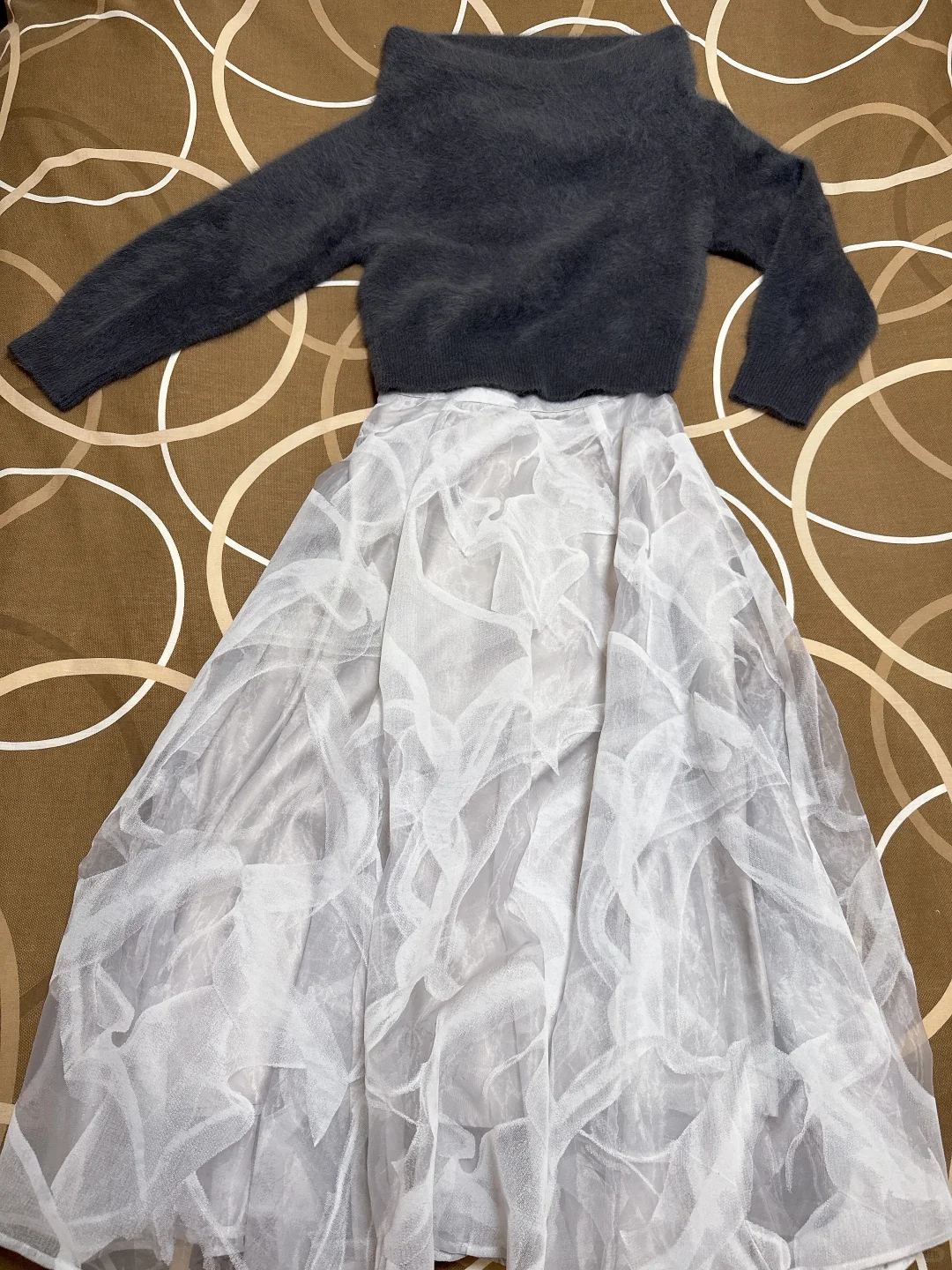 一些没来得及分享的秋冬穿搭🖤