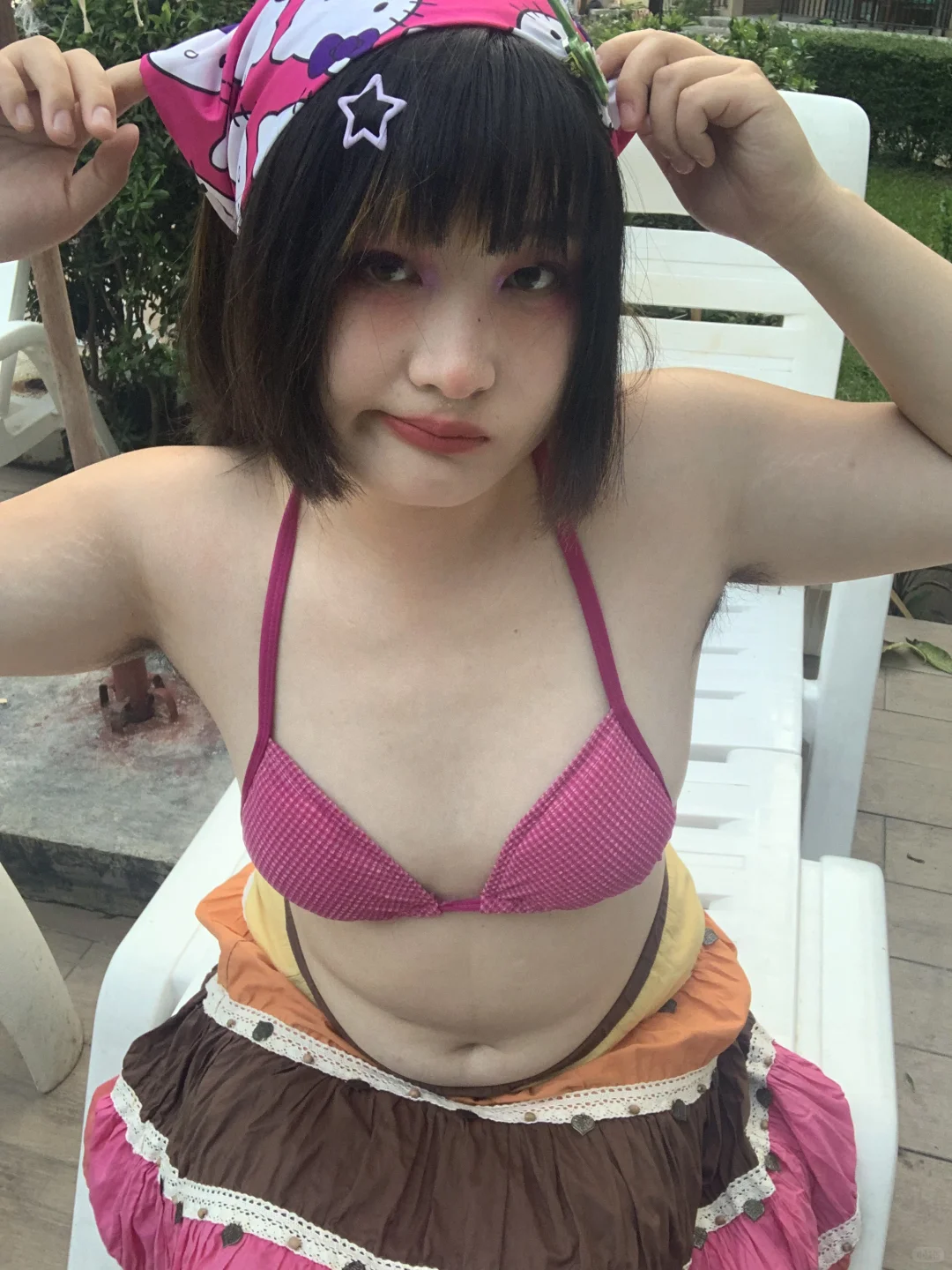 是的，女人也会有腋毛。