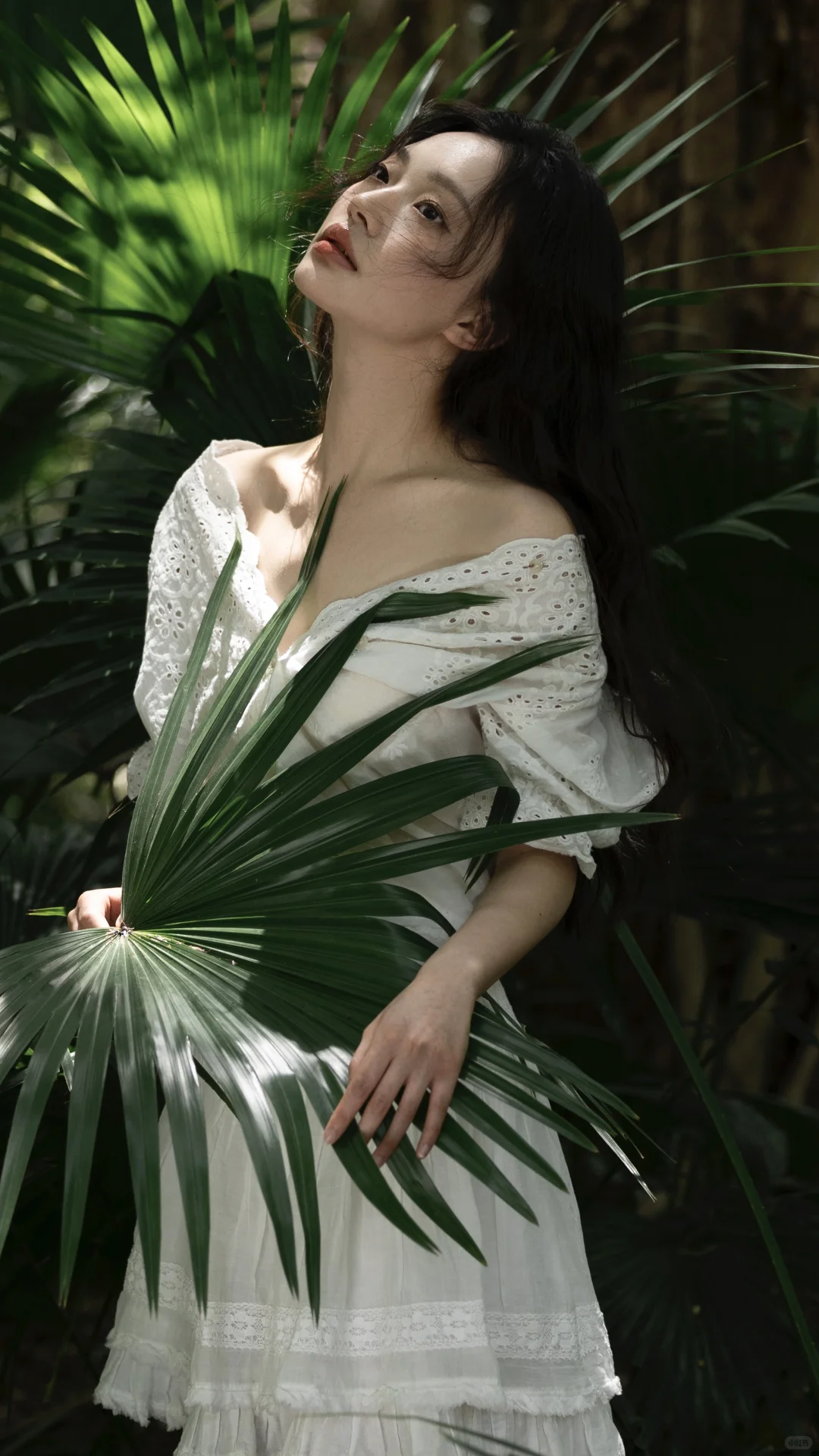 我好像看见了她年轻时的容颜～