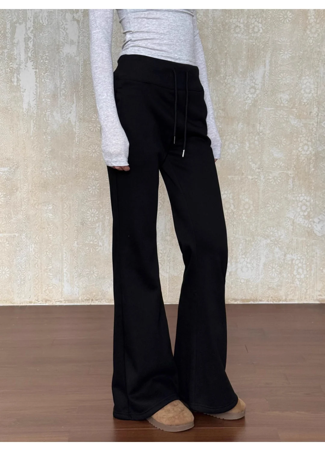 Athflow新物种！这条微喇瑜伽裤居然能加绒