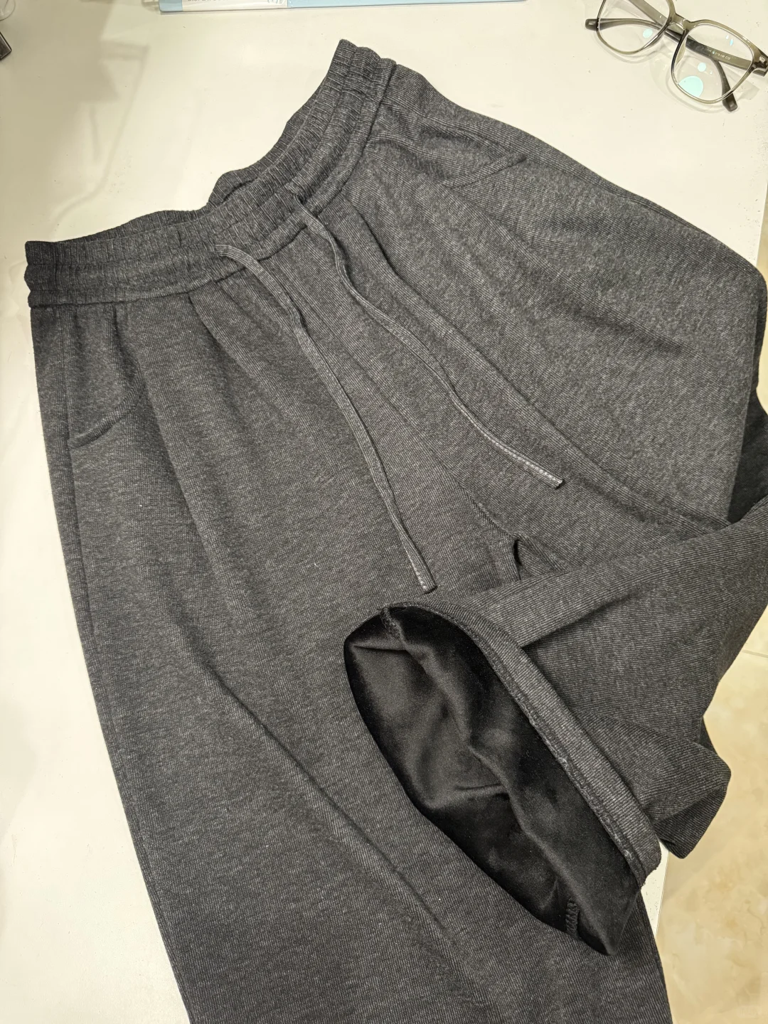 这条休闲裤我能穿一整个秋冬！