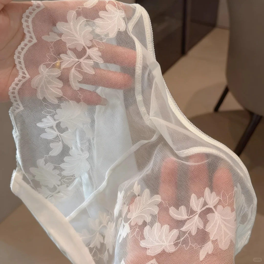 🪽这也许就是白月光的杀伤力吧