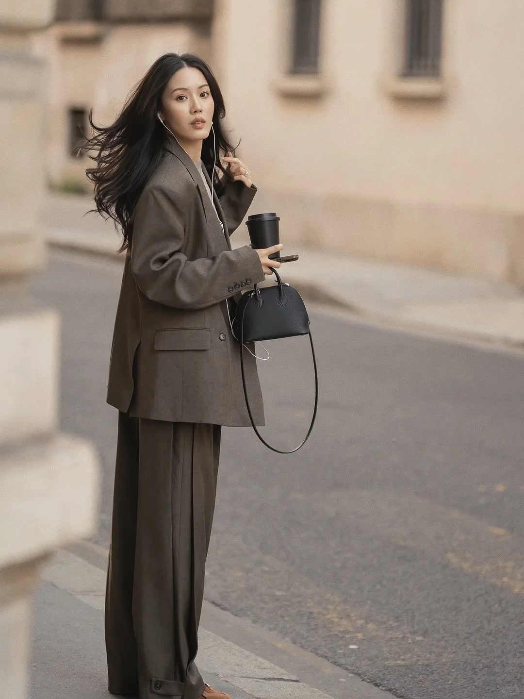 西装控必收藏-又飒又A又复古的时尚穿搭参考