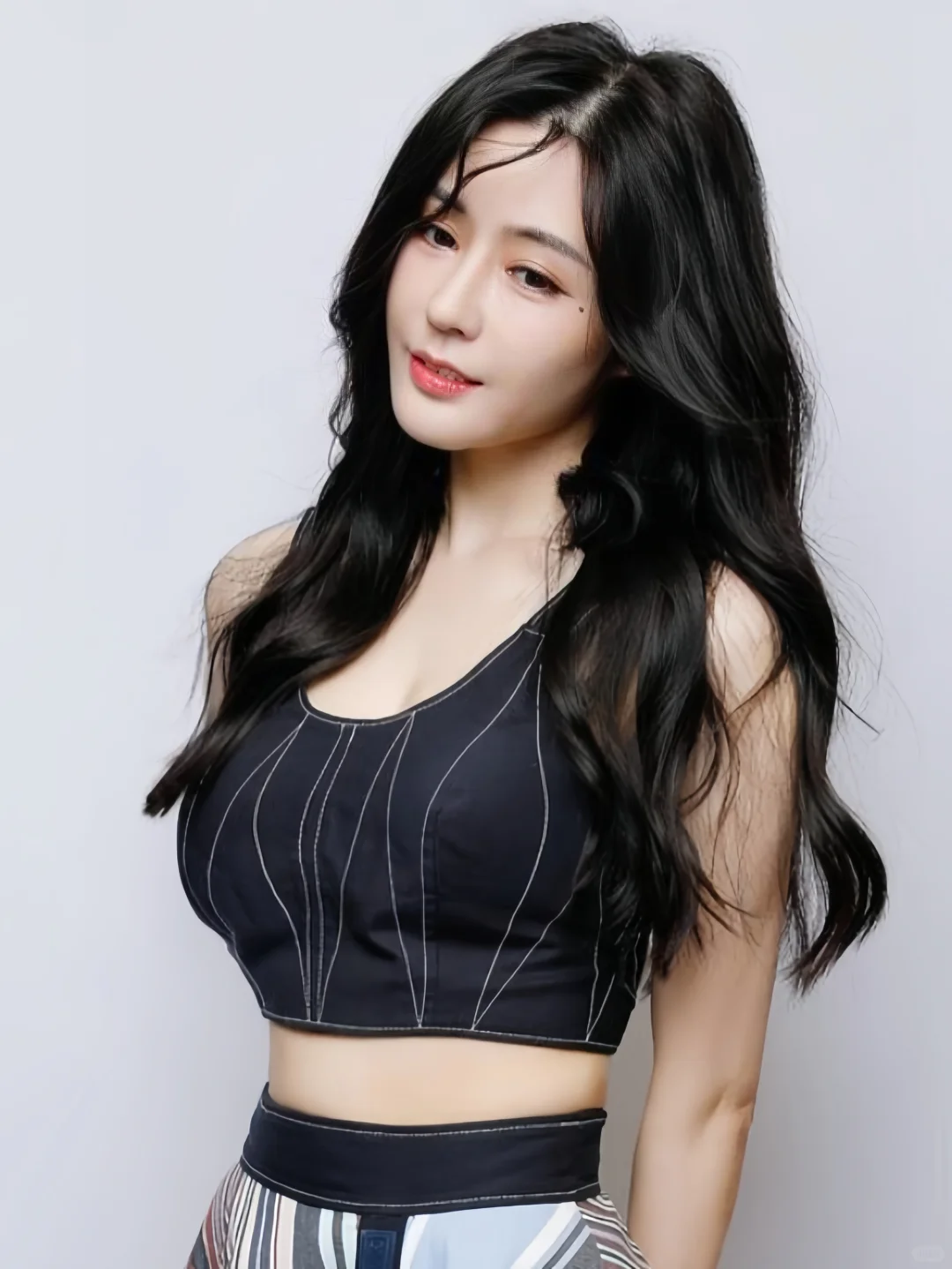 汤晶媚写真高清照片你们看过吗？