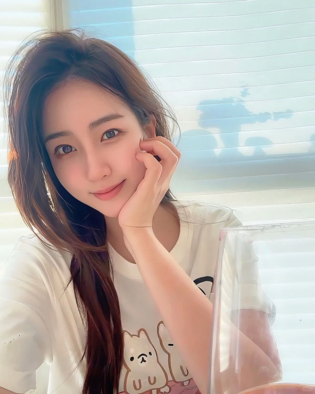 长脸型真的很适合温柔的大姐姐风格