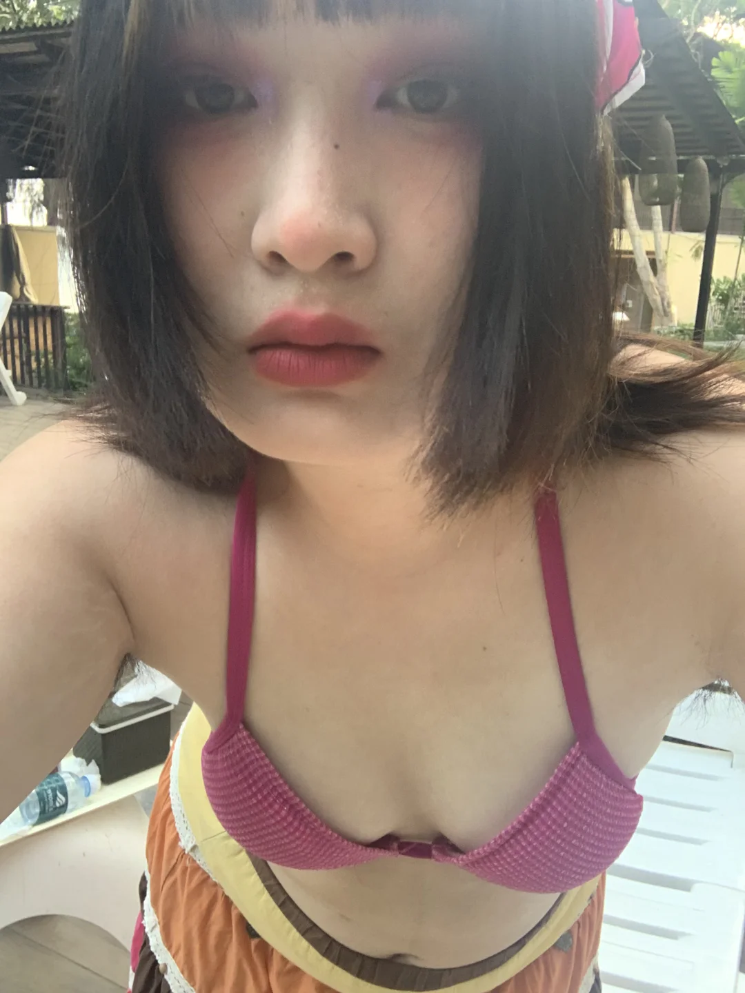 是的，女人也会有腋毛。