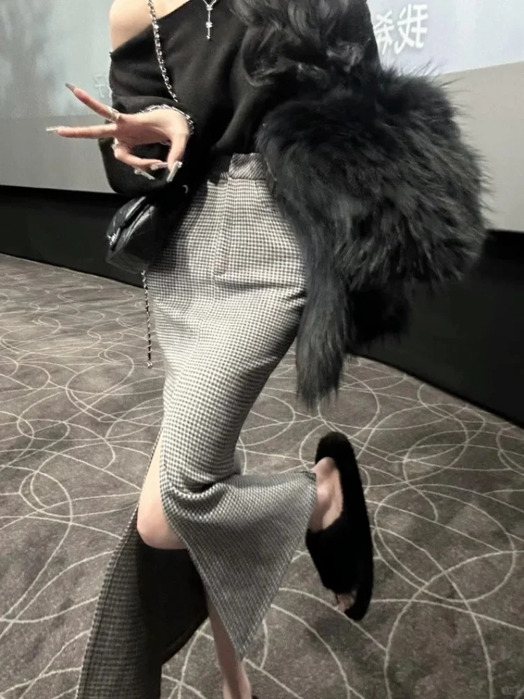 冬ootd～～灰色毛呢格纹包臀裙，显瘦又性感