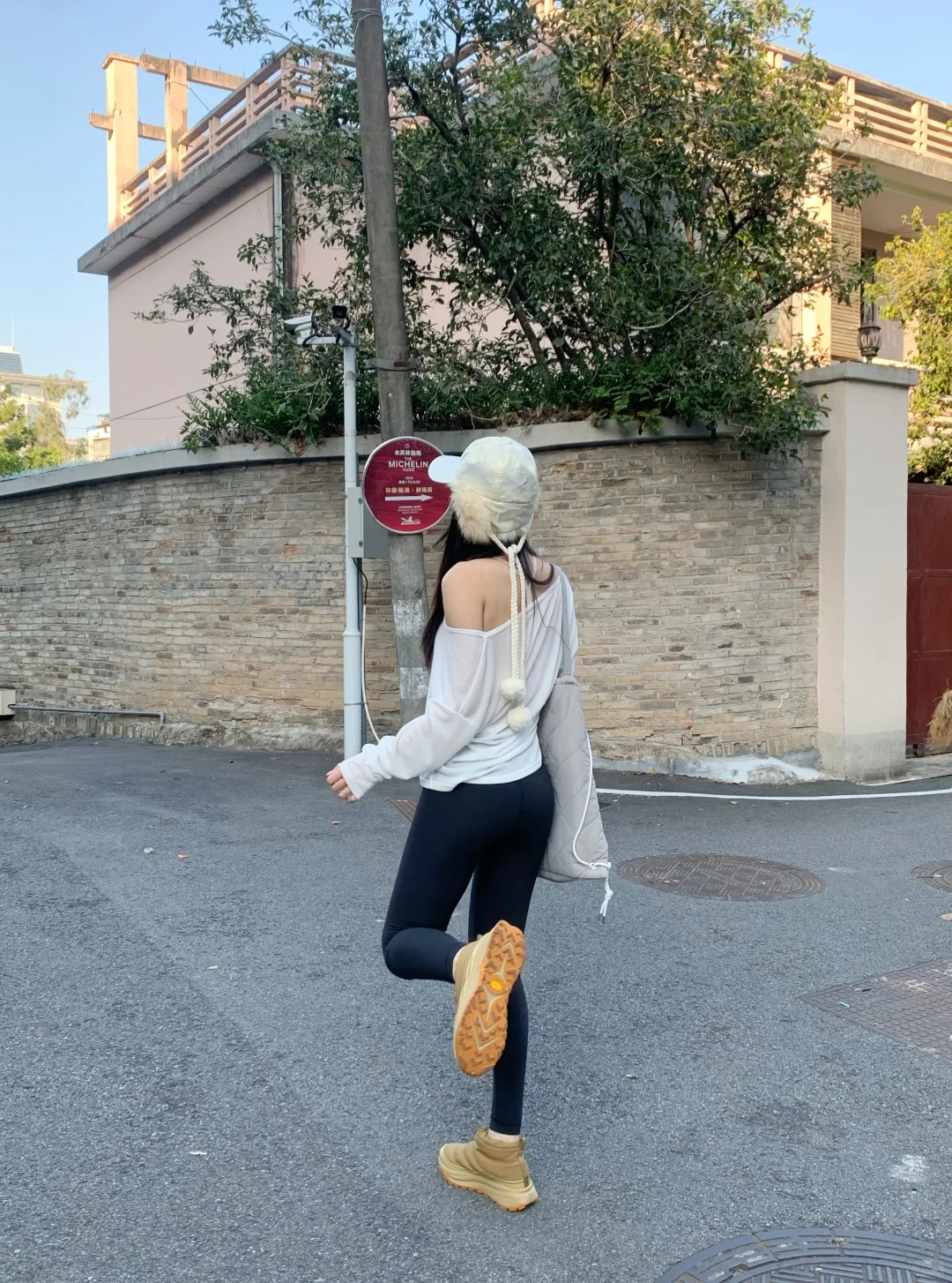 挑战只穿瑜伽服出门Day 83｜能量满满的一天