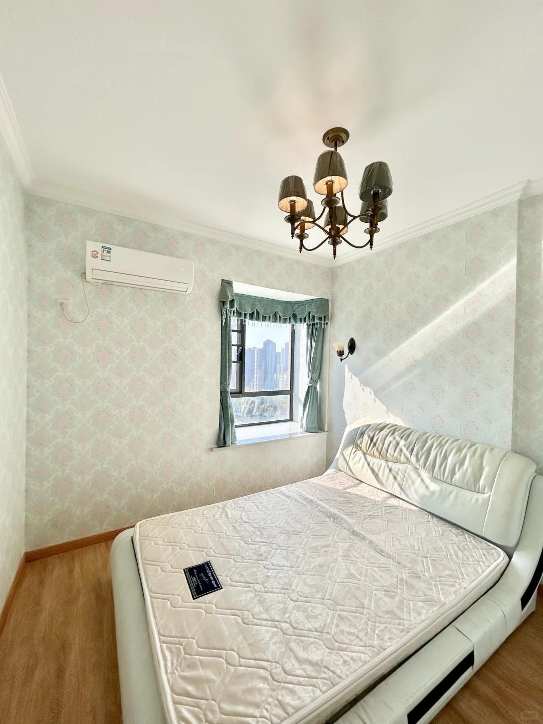 汉口整租一室一厅带衣帽间（女孩子最爱）