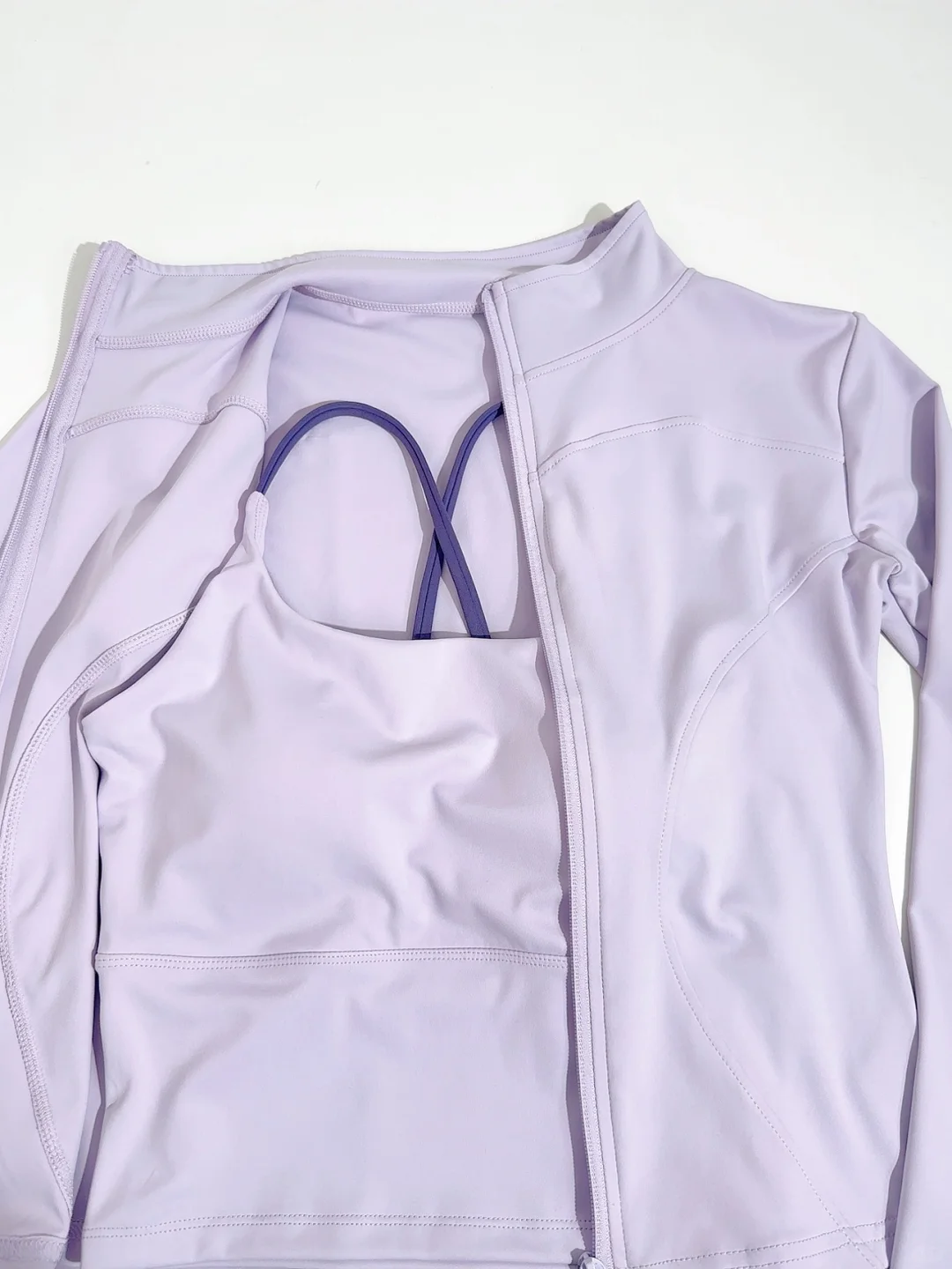 💜💰35紫色从年头穿到了年尾～