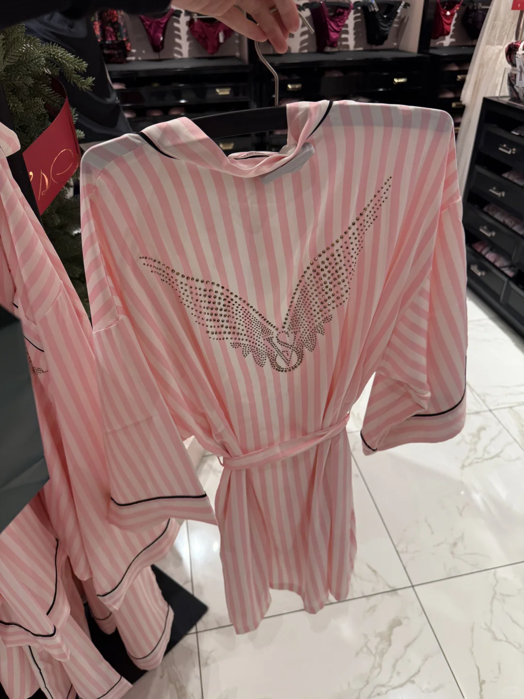 曼谷 维多利亚的秘密黑五折扣