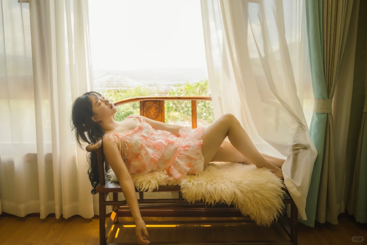 温柔的阳光在肌肤上起舞~