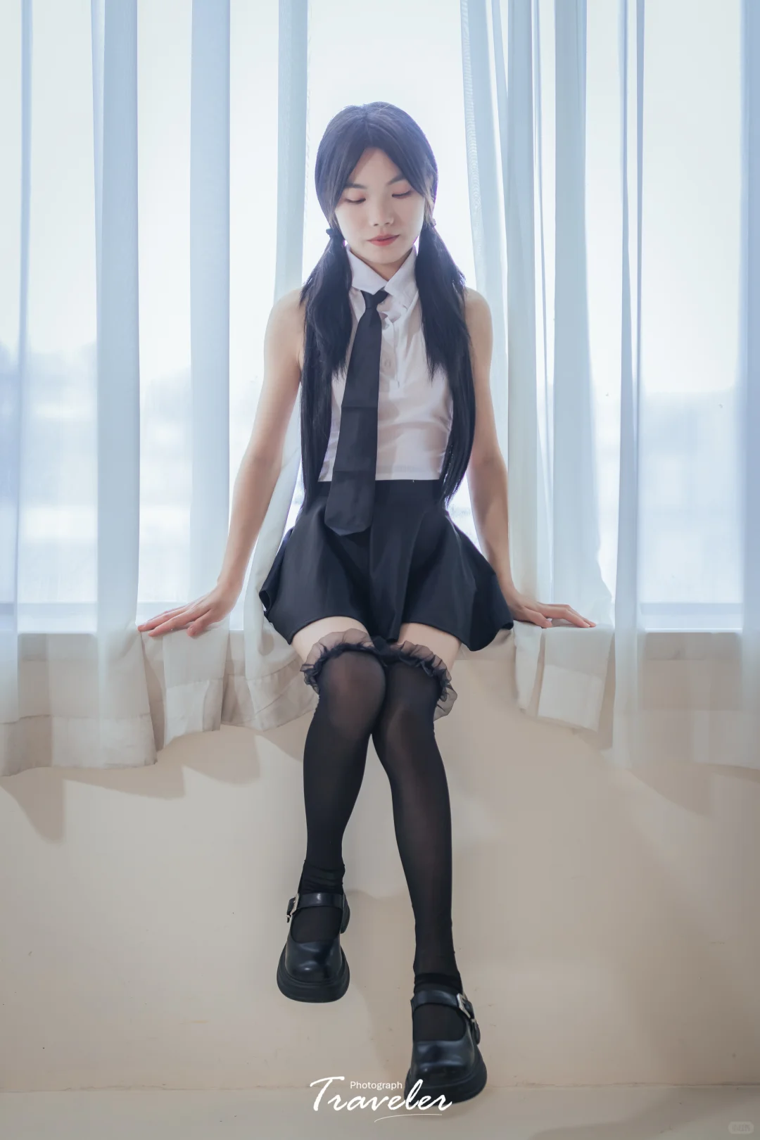 制服少女写真｜光影与质感的完美融合