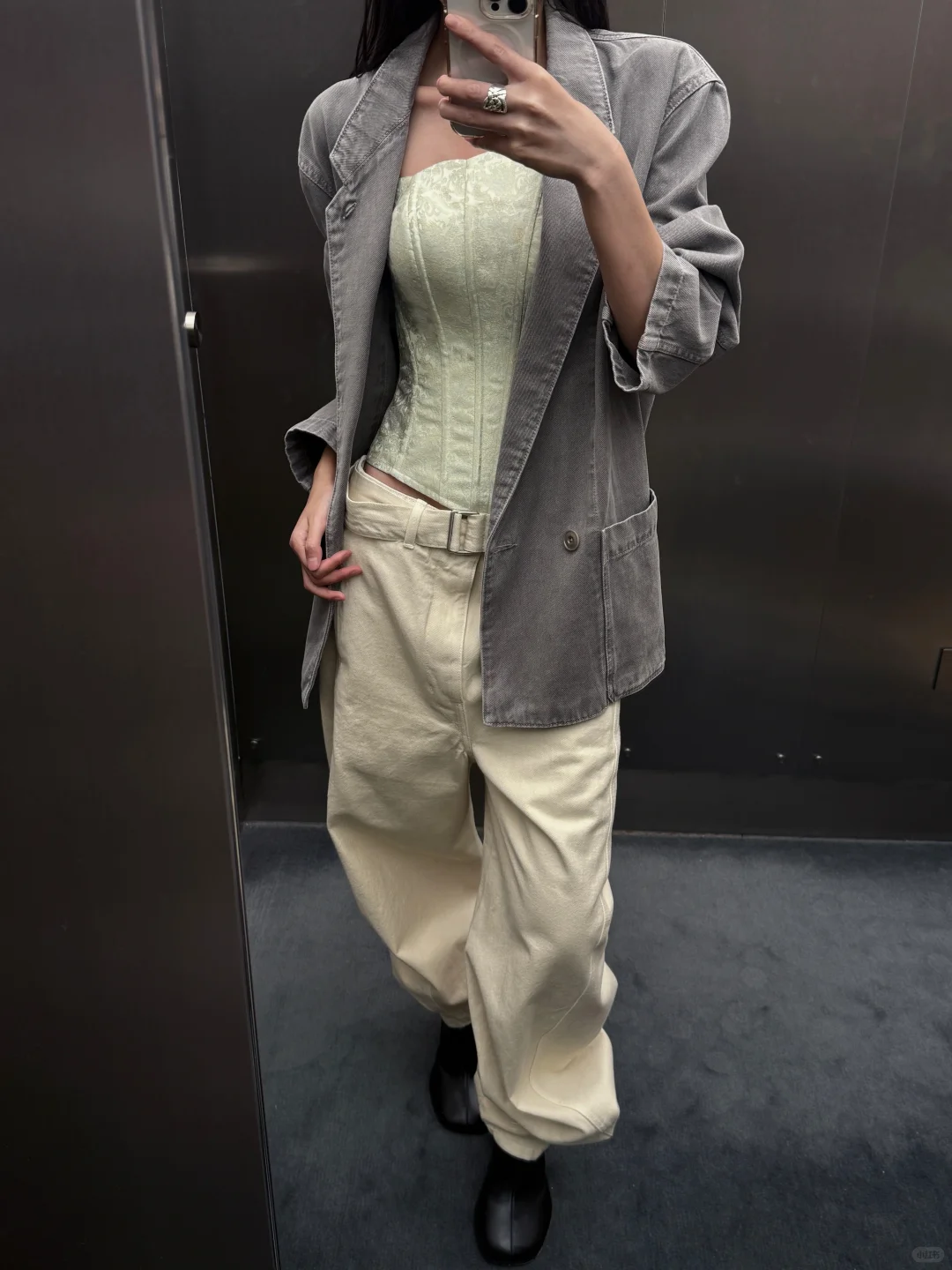 鱼骨抹胸到底能搭出几种风格🔓