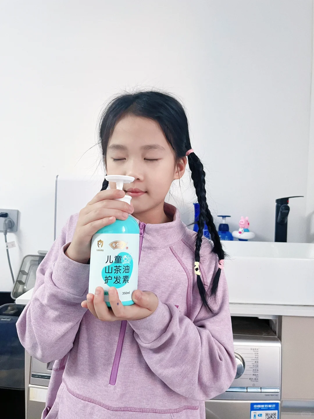 给女儿梳头，终于不再“鸡飞狗跳”了