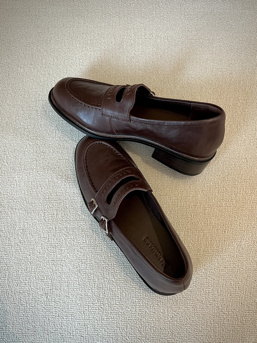 复古腔调拿捏｜这双英伦小皮鞋太戳我心巴~